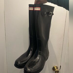 Hunter Black Tall Women’s Rain Boots, 10
